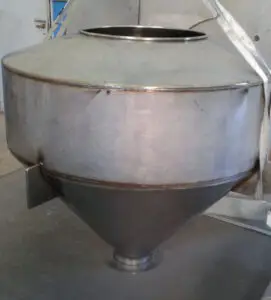 caldereria_tolvas--tanques-de-acero-inoxidable