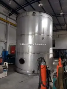 tanque-de-acero-inoxidable-vertical